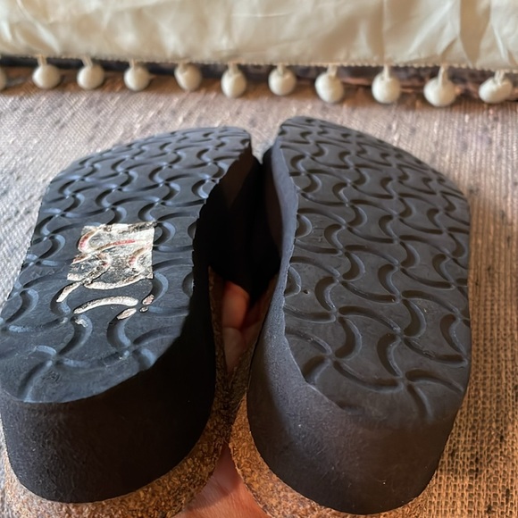 NAOT Alana size 37 black stretch slides - Picture 7 of 12